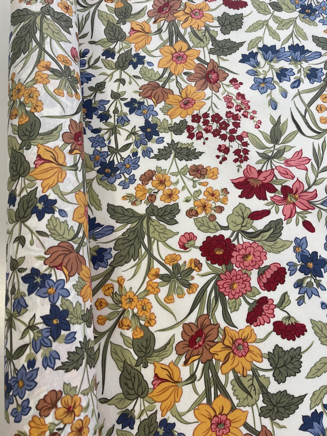 Otros Diseños - Flor Multicolor